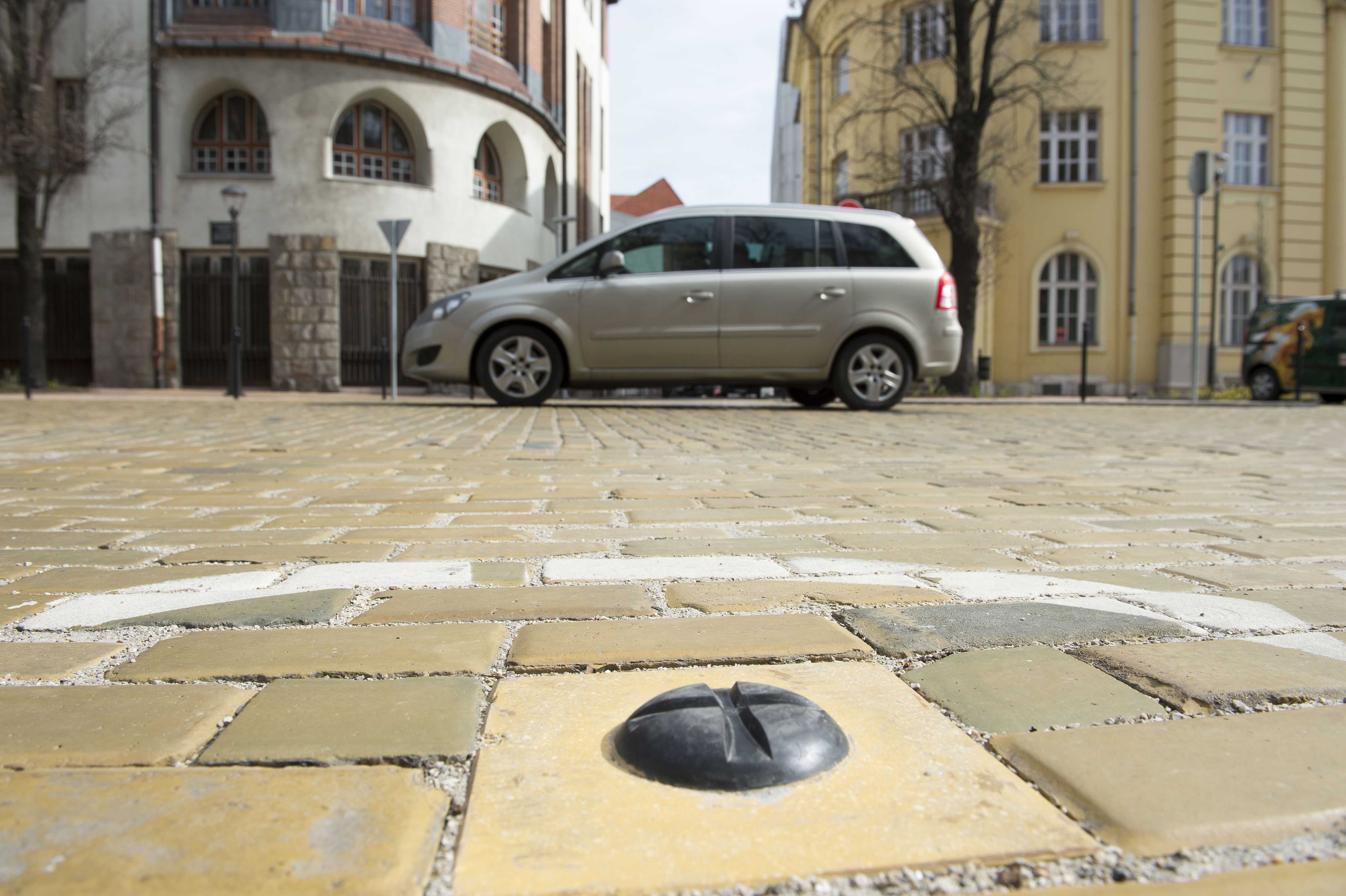 Intelligens parkolási rendszer Intelliport-eszközökkel — Cikk képe 5